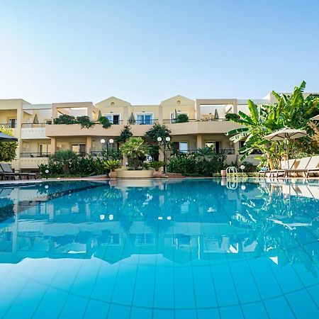 Helios Apartments คาโตดารัตโซ ภายนอก รูปภาพ