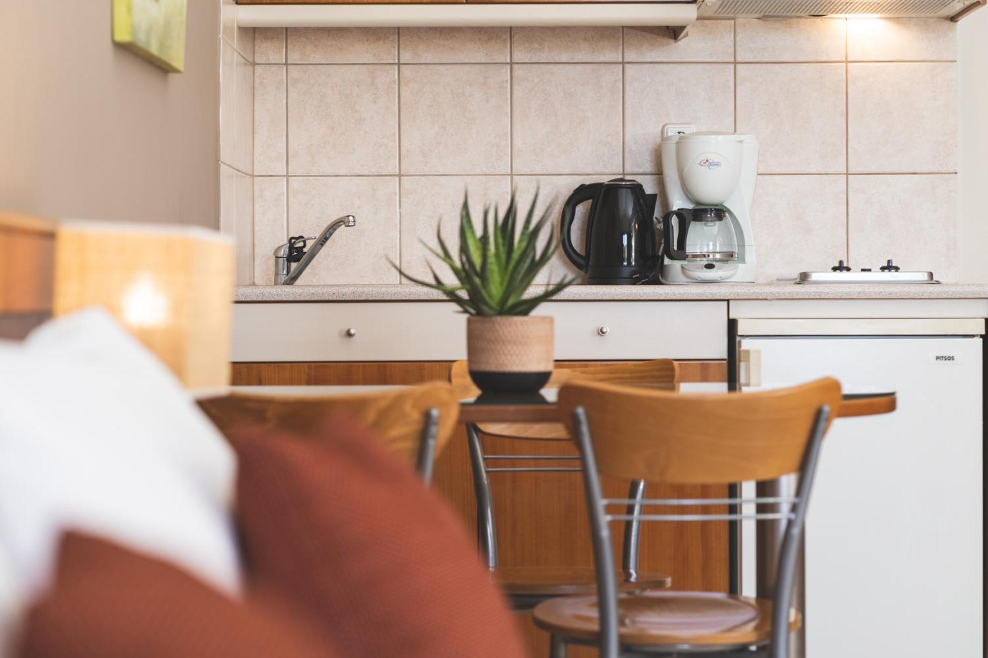 Helios Apartments คาโตดารัตโซ ห้อง รูปภาพ