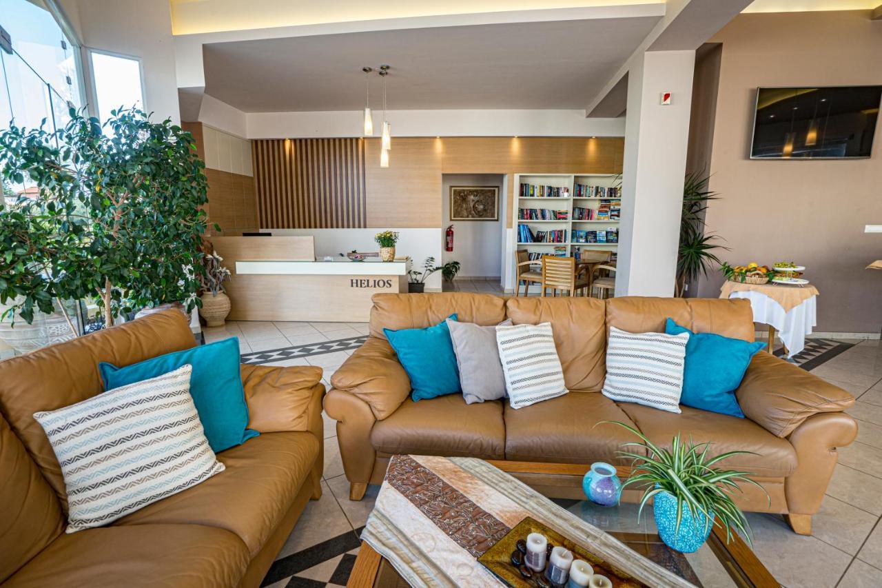 Helios Apartments คาโตดารัตโซ ภายนอก รูปภาพ